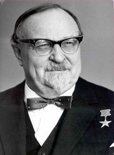 ОПАРИН АЛЕКСАНДР ИВАНОВИЧ (1894 – 1980)
