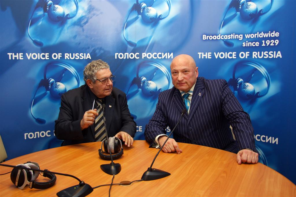 Радиостанция «Голос России», 10 апреля 2009 г. Интервью «Каждому – персональный выход из кризиса»